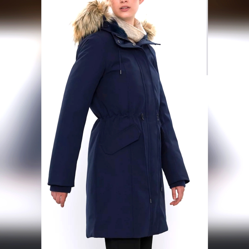 Wilfred Aritzia Northstar Down Parka size M